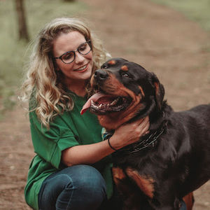 Meet your Posher, Lauren